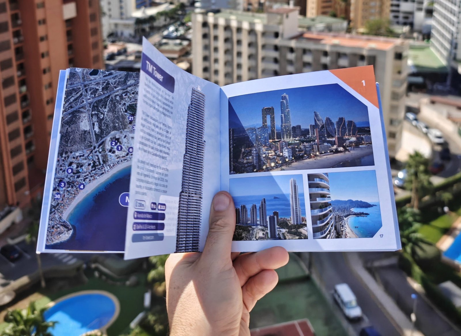 Interior del libro Los rascacielos de Benidorm