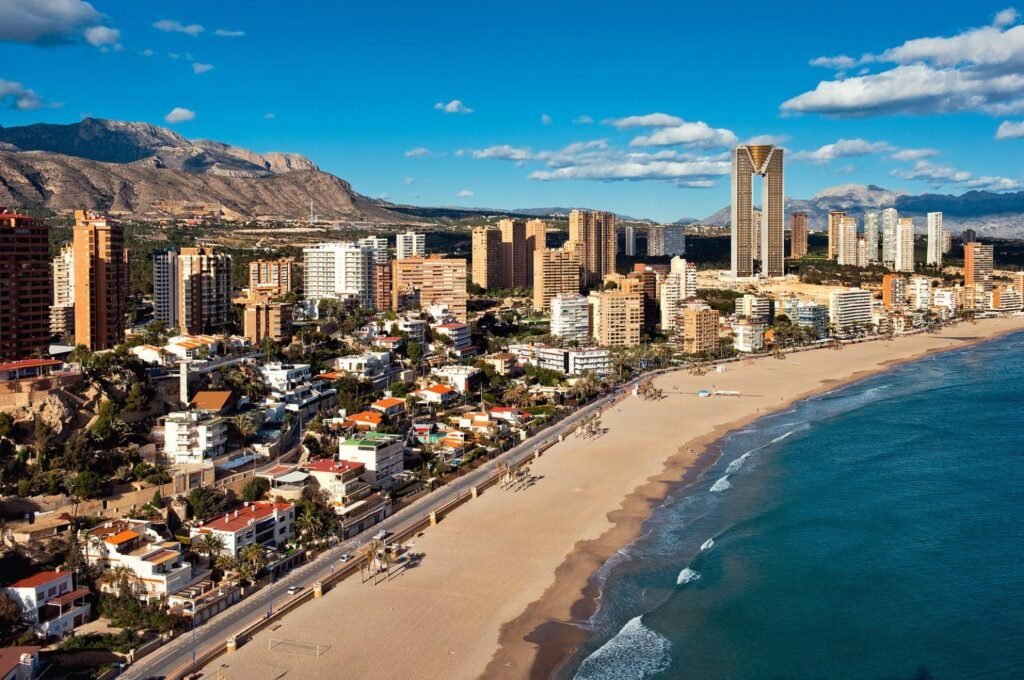 Benidorm recibe 1,1 millones de Europa para crear su gemelo digital y convertir los datos turísticos en inteligencia económica