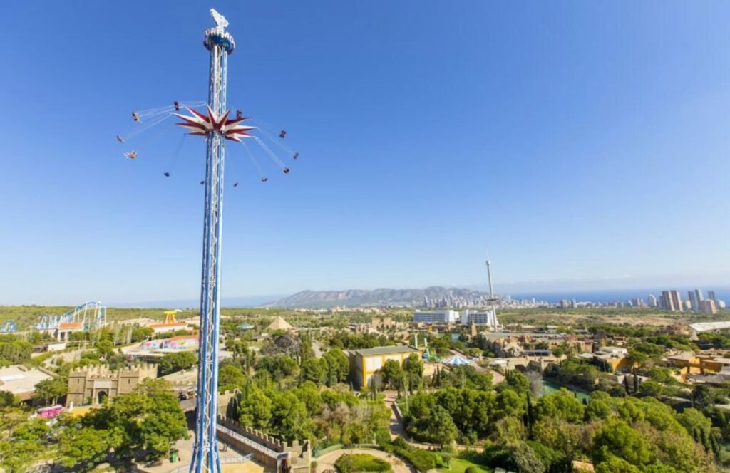 Terra Mítica se tiñe de terror: Halloween hasta el 2 de noviembre con pasajes del miedo